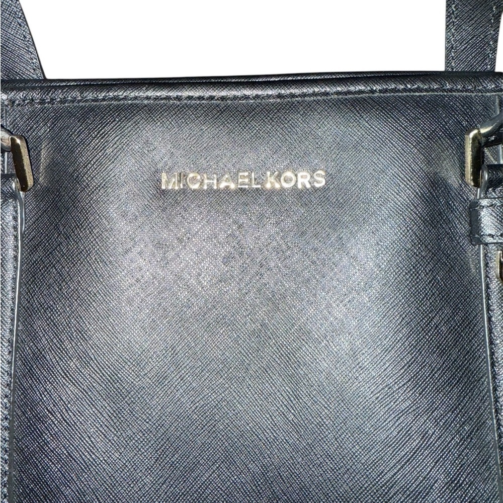 Large Black Michael Kors Purse - Picture 2 of 8